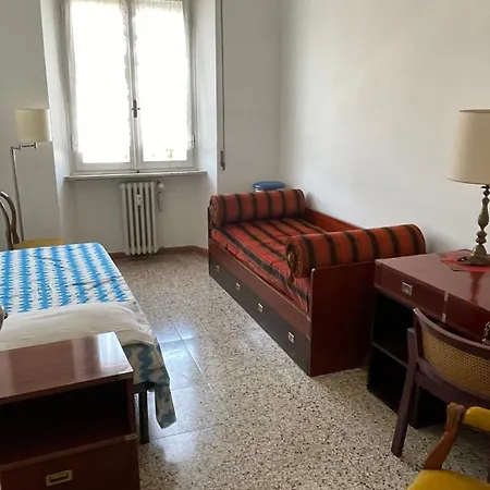 Apartament Ampio A Due Passi Dal Lungarno Piza